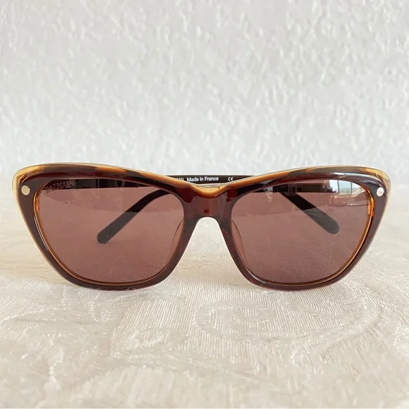 Balmain | Accessories | Balmain Brown Cat Eye Sunglasses  display picture 3
